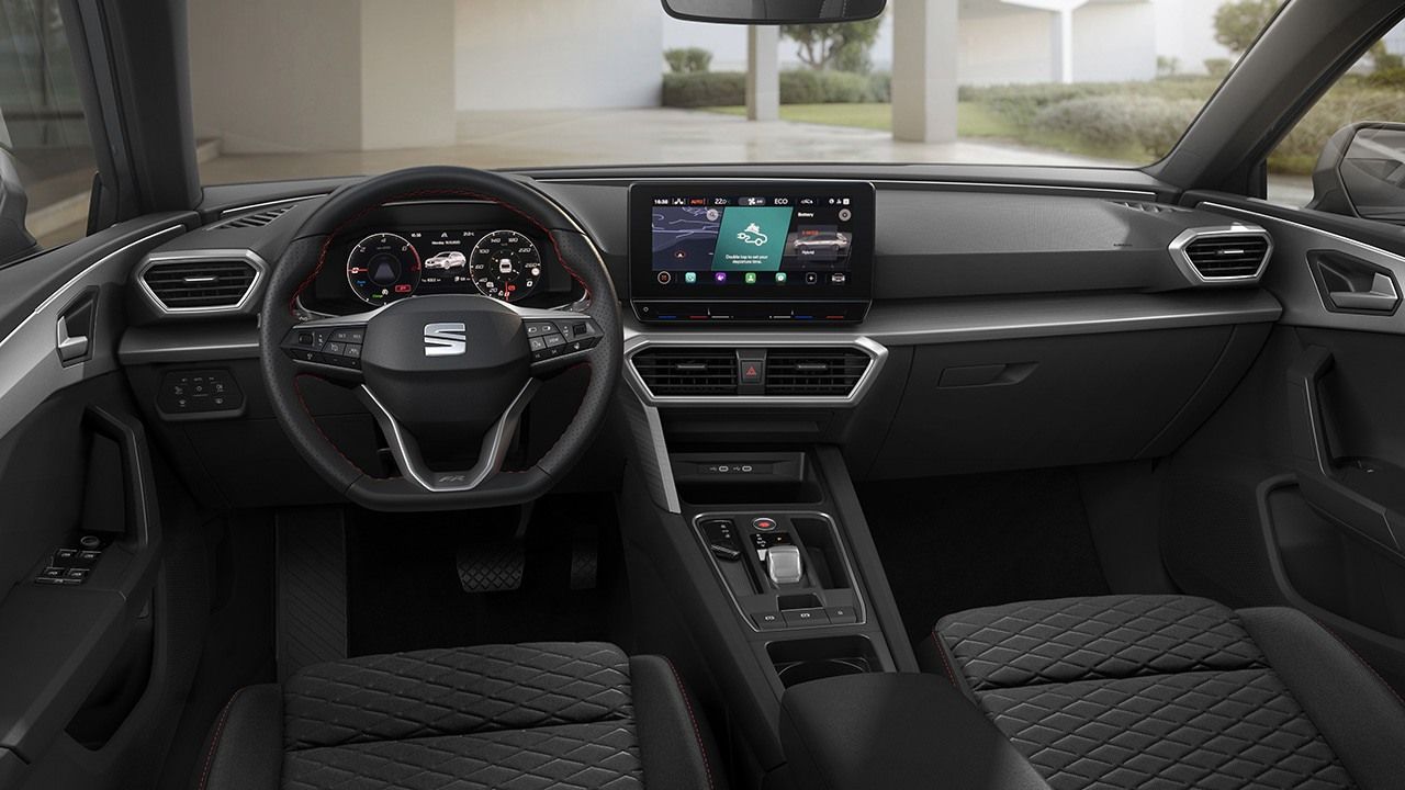 SEAT León Sportstourer e-Hybrid - interior