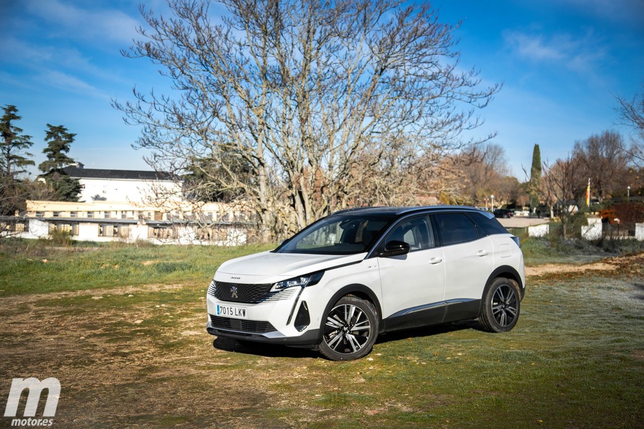 Prueba Peugeot 3008 Hybrid4 y 5008 Puretech 180, la renovación del estrellato