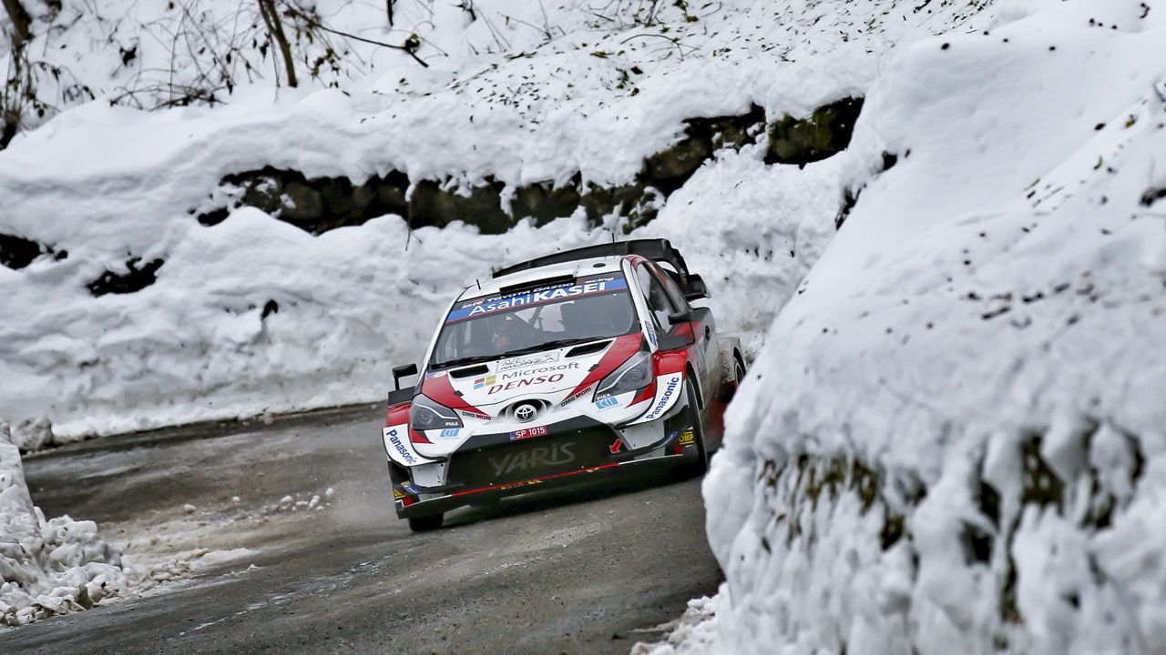 Sébastien Ogier acaricia su séptimo título tras el accidente de Elfyn Evans