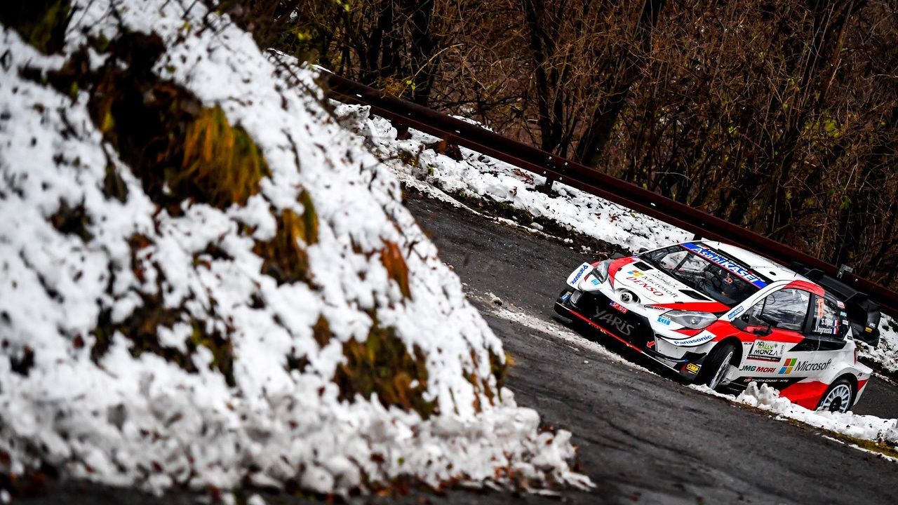 Sébastien Ogier supera a Dani Sordo en las montañas de Bérgamo