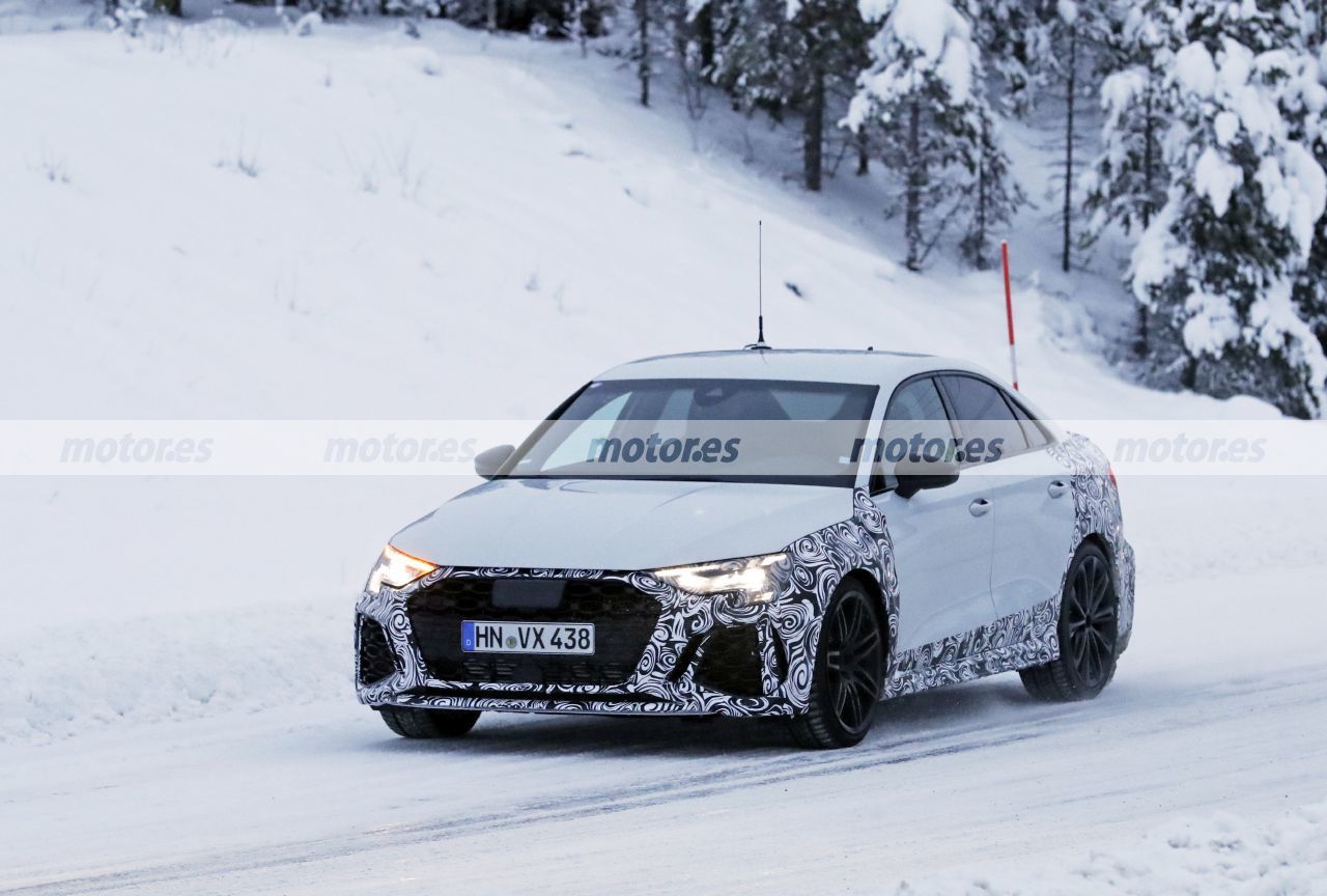 Los prototipos del nuevo Audi RS 3 Sedán 2021 afrontan sus últimas pruebas de invierno