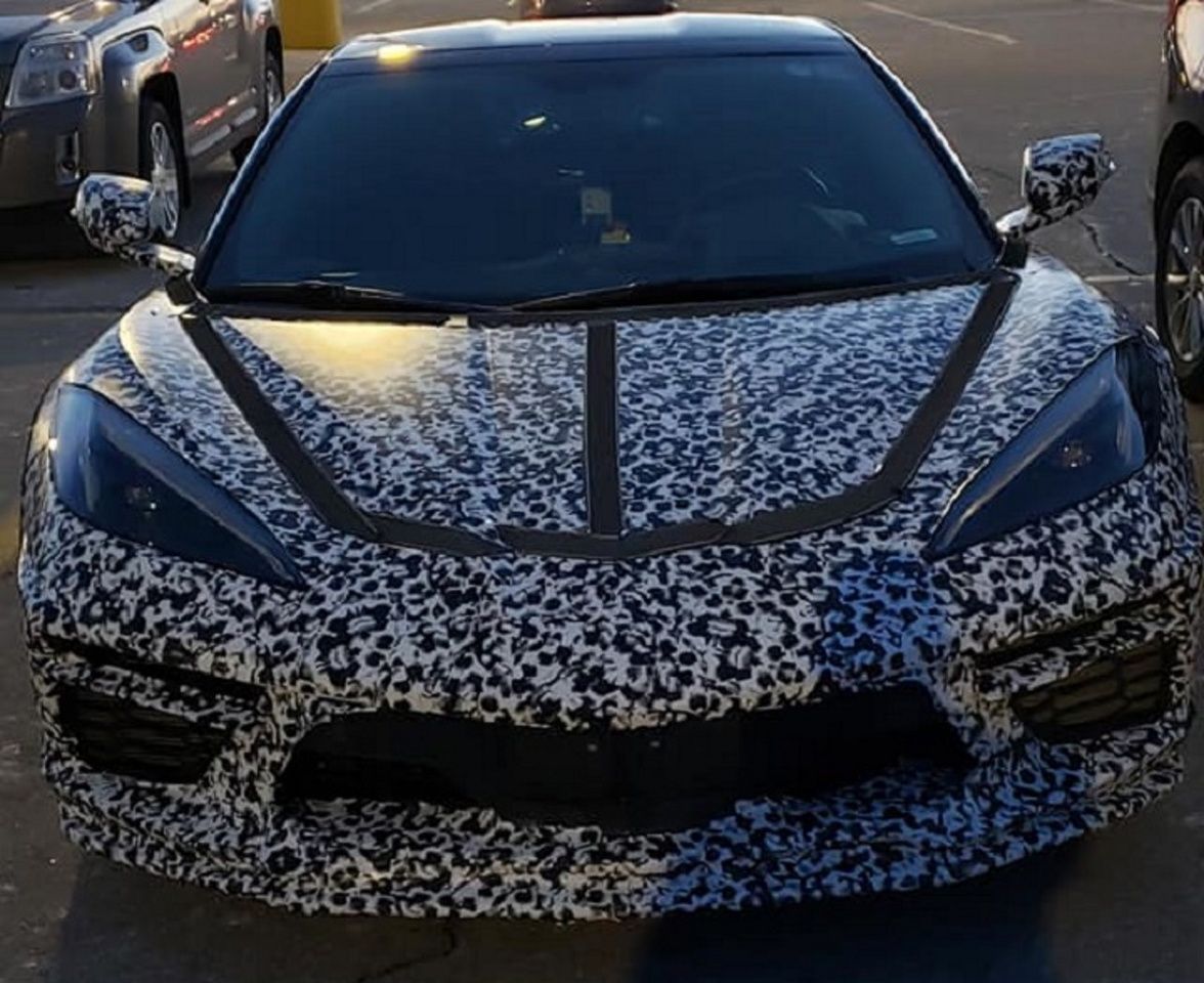 Una de las mulas del Chevrolet Corvette híbrido nos muestra sus detalles más interesantes