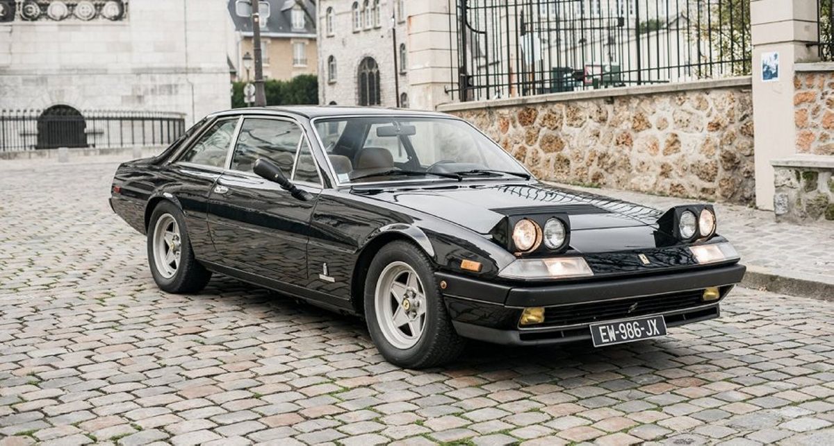 A la venta un Ferrari 400i relacionado con Gilles Villeneuve y John McEnroe