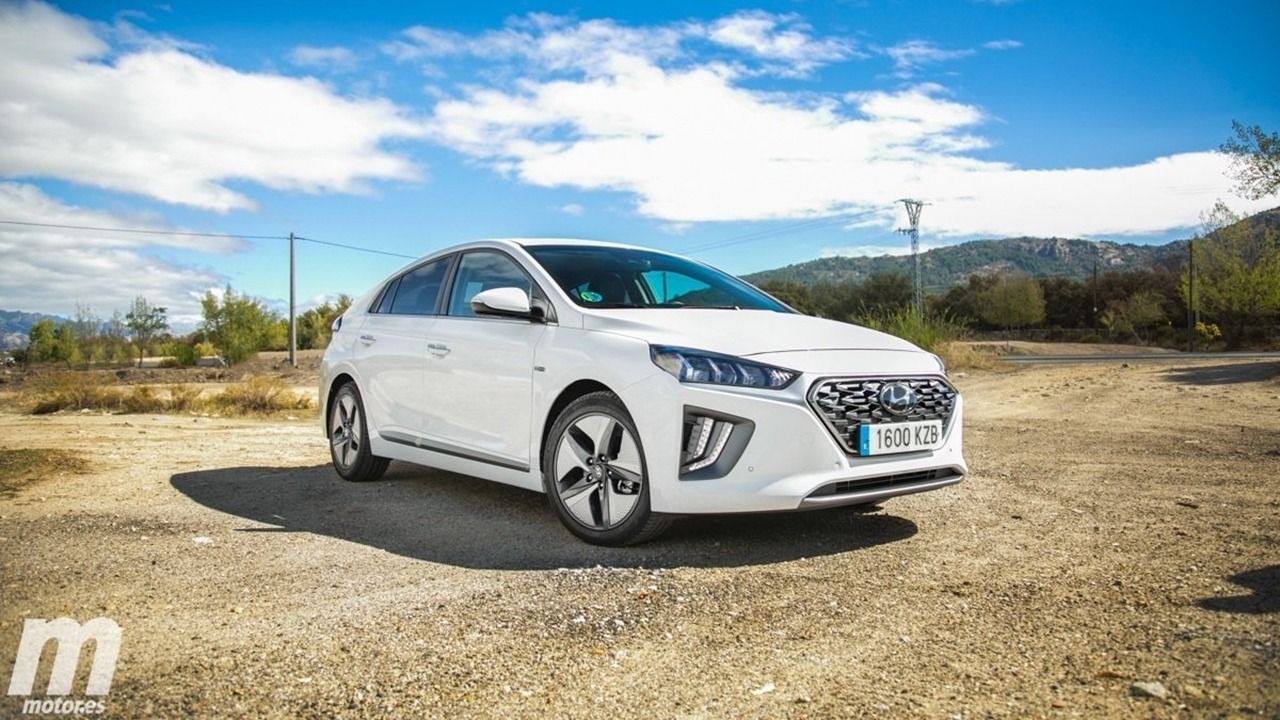 Hyundai IONIQ