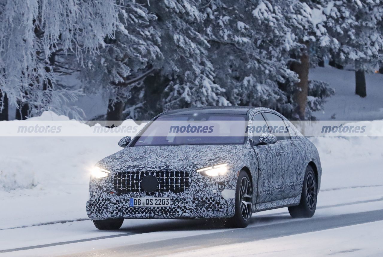 El nuevo Mercedes-AMG S 63 e 2022 afronta sus pruebas de invierno en Suecia