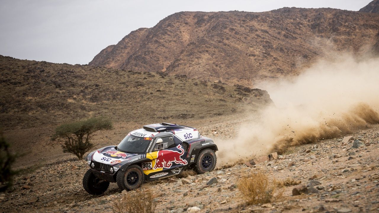 La ofensiva de Al-Attiyah no es suficiente para atrapar a Peterhansel