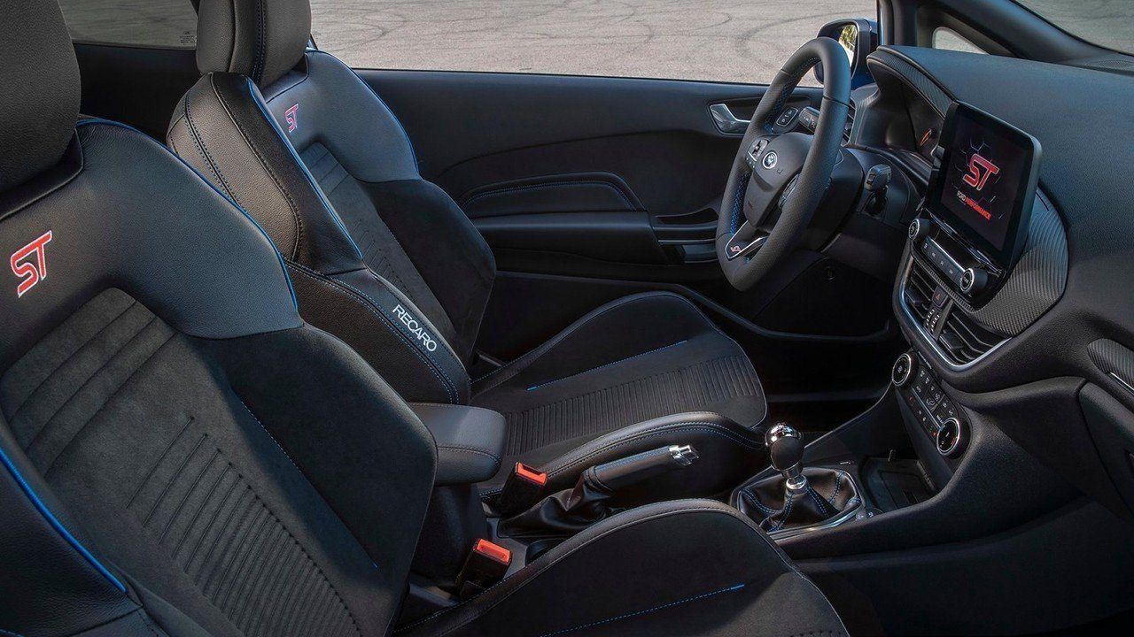 Ford Fiesta ST Edition - interior