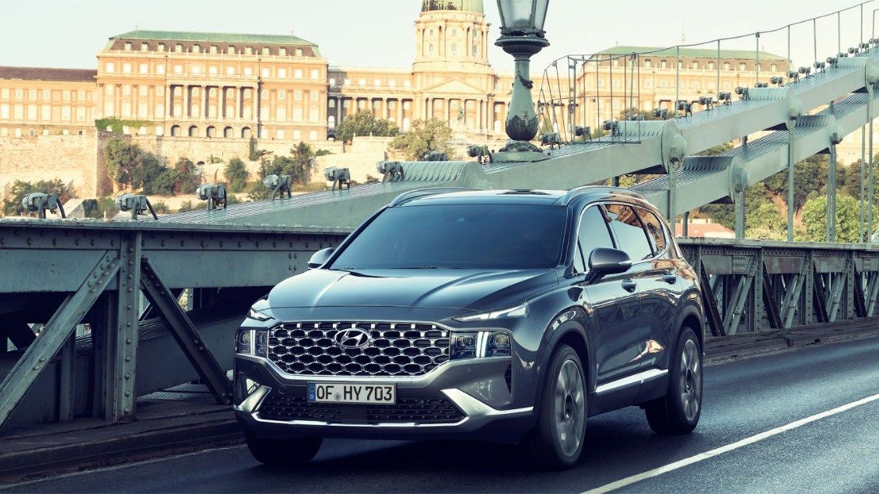 Hyundai Santa Fe 2021, ¿cómo es la versión diésel 4x4 más equipada? ¿Y su precio?