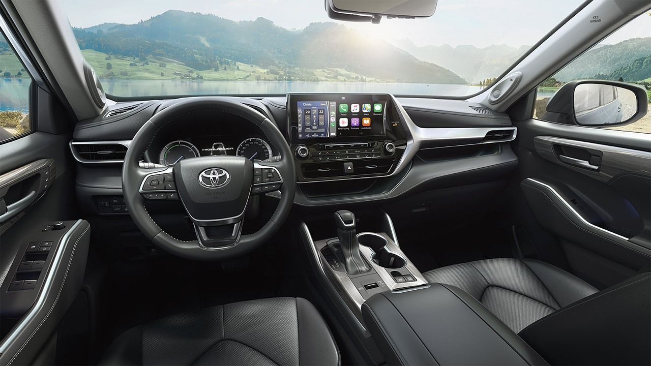 Toyota Highlander 2021 - interior