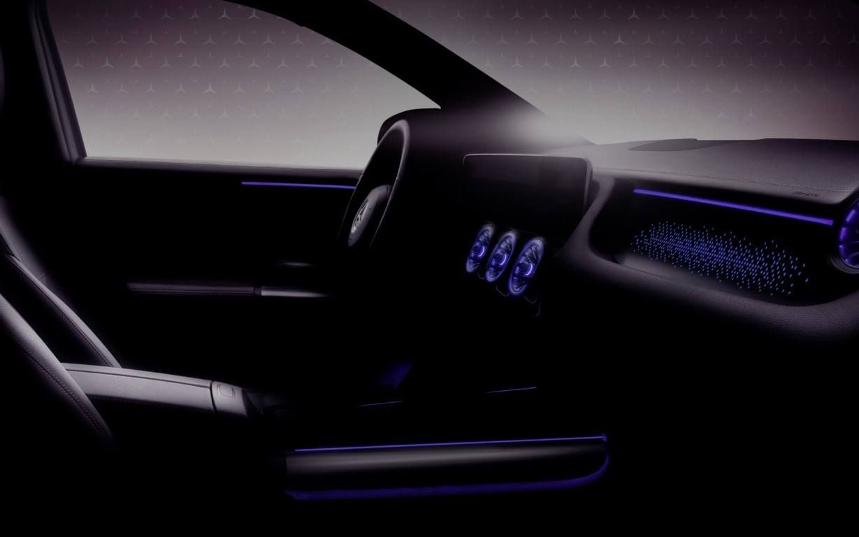 Un teaser del nuevo Mercedes EQA 2021 avanza su interior, y detalles interesantes