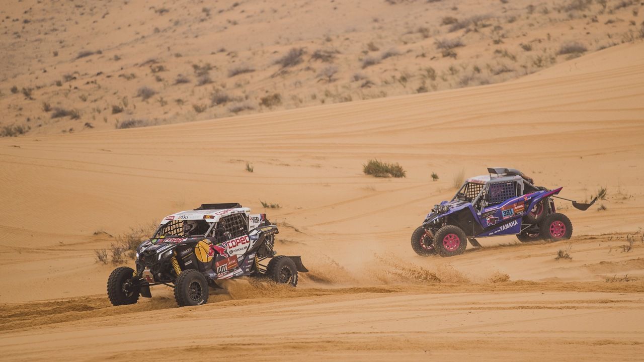 Victoria de Nasser Al-Attiyah en una octava etapa en clave 'Big Three'