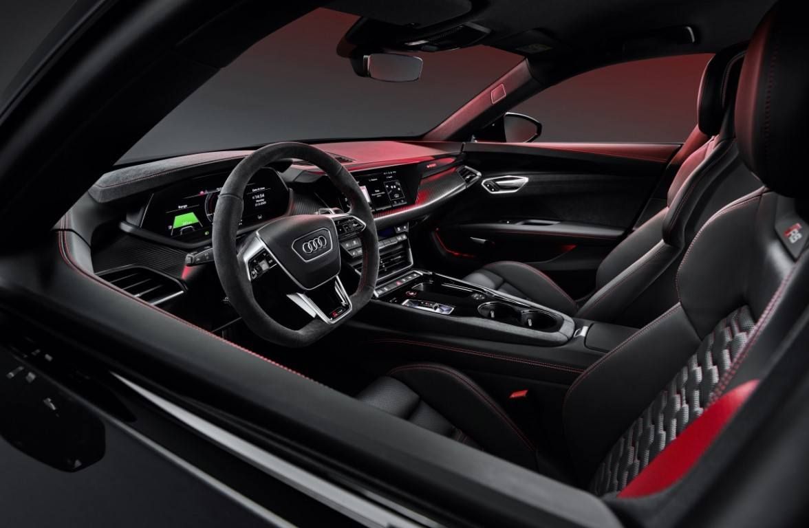 Foto Audi RS e-tron GT - interior