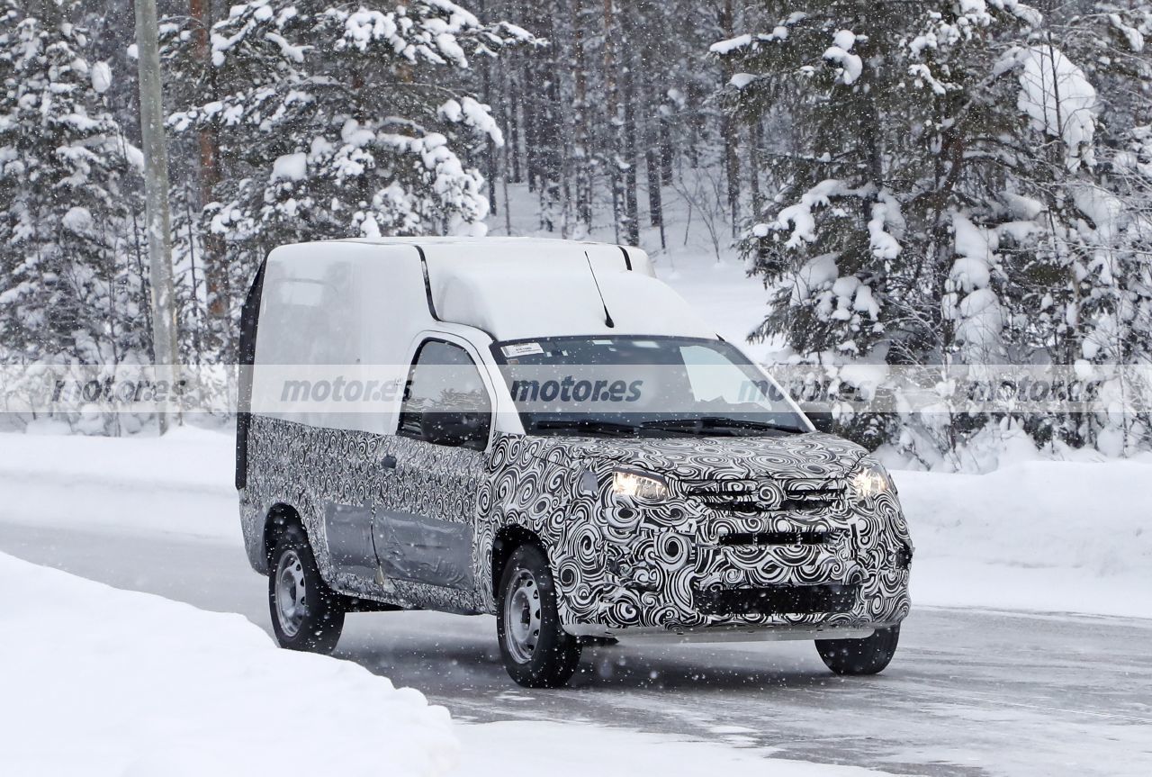 Primeras fotos espía del FIAT Fiorino 2022, el comercial de Sudamérica se prueba en Europa