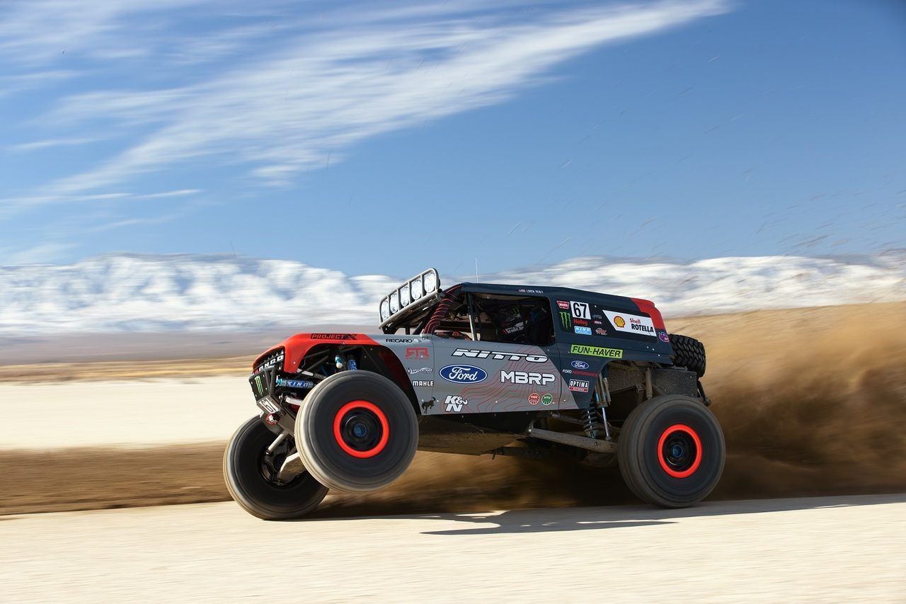 Ford presenta 3 radicales prototipos del Bronco para competir en la «King of the Hammers»