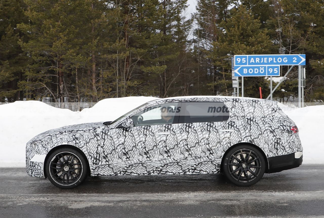 Foto espía Mercedes-AMG C 63 e Estate 2023 - exterior