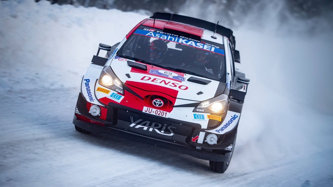 Ott Tänak sigue con paso firme en el Arctic Rally, no así Sébastien Ogier