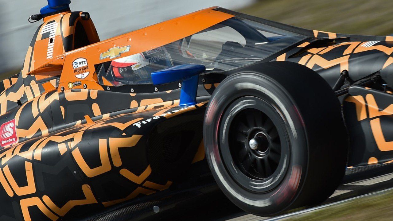 Pato O'Ward pone freno a Alexander Rossi en los test de Sebring