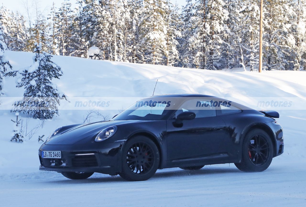 Foto espía Porsche 911 Dakar - exterior