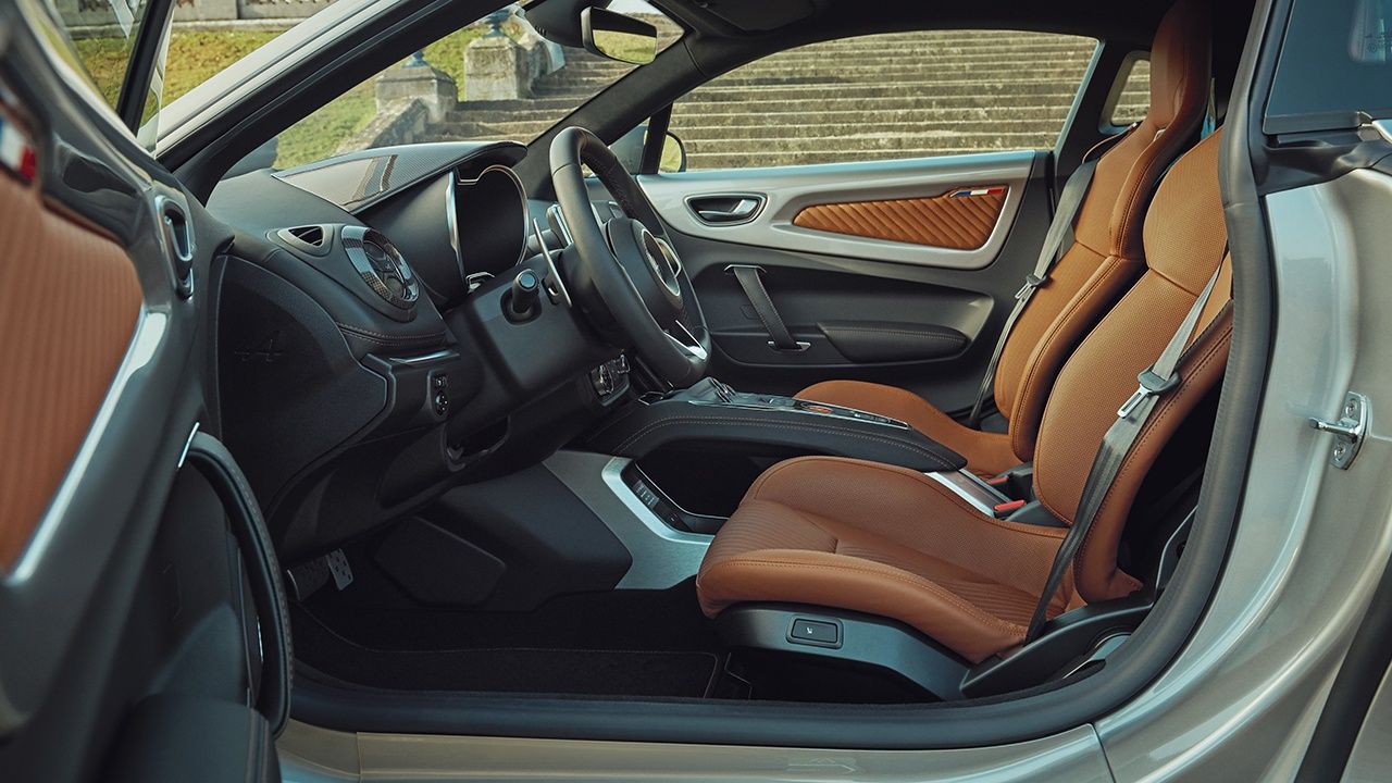 Alpine A110 Légende GT - interior