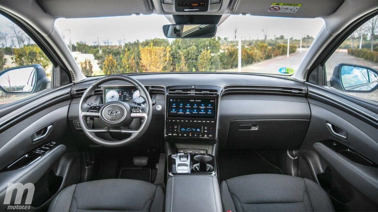 Hyundai Tucson Híbrido - interior