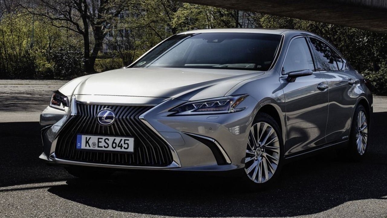 Lexus ES 300h 2021, todos los precios de la berlina híbrida con retrovisores digitales