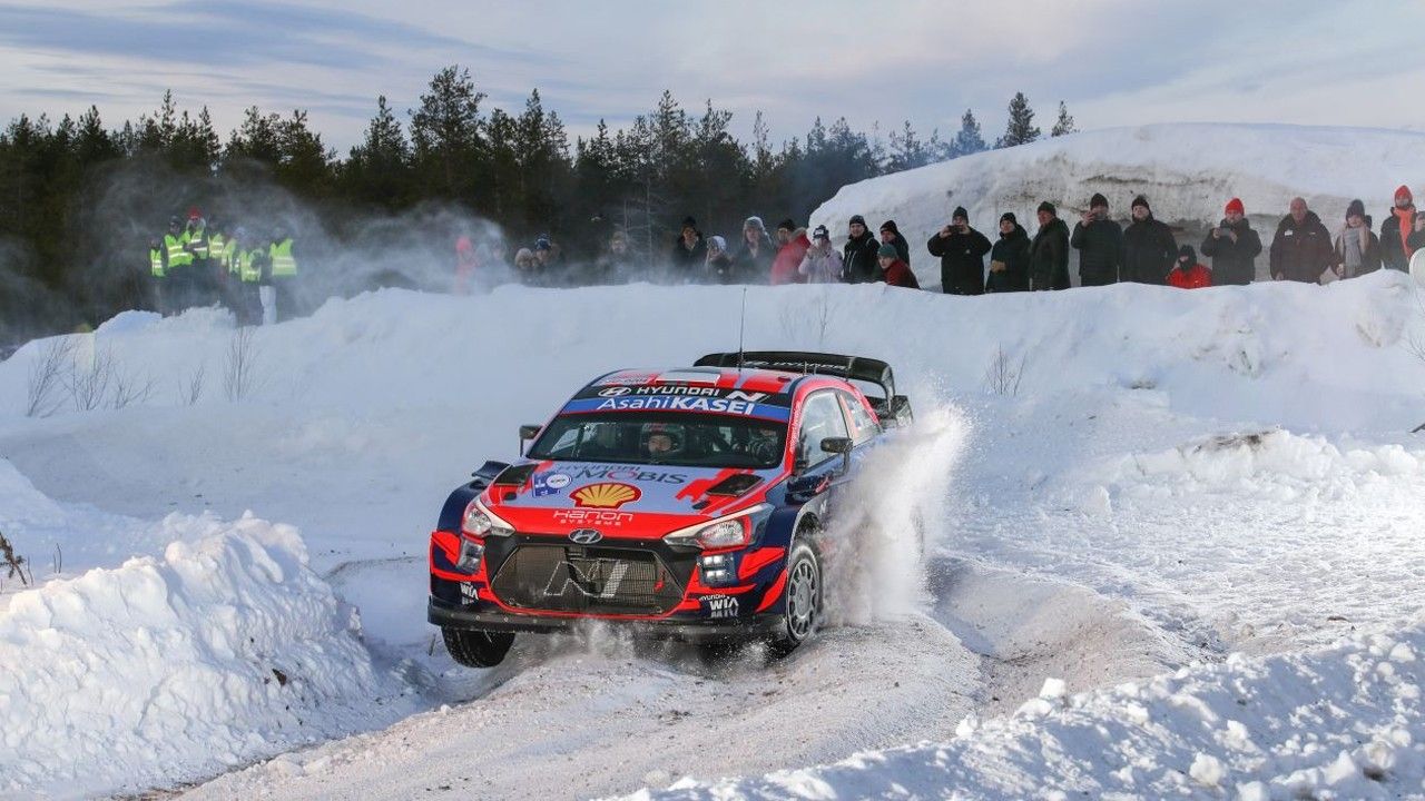 Triunfo de Tänak en el Arctic Rally por delante del líder Rovanperä