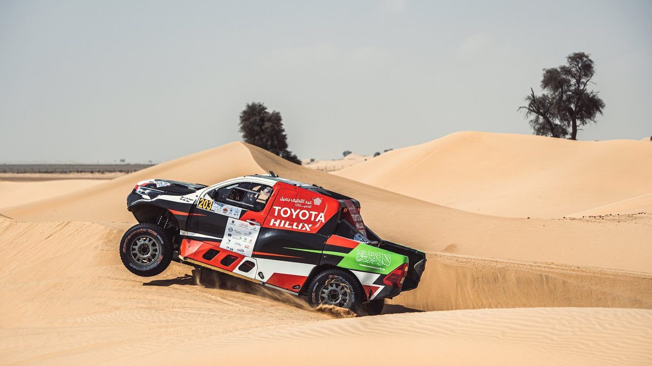 Yazeed Al-Rajhi se impone en la Dubái Baja, la española Laia Sanz es novena