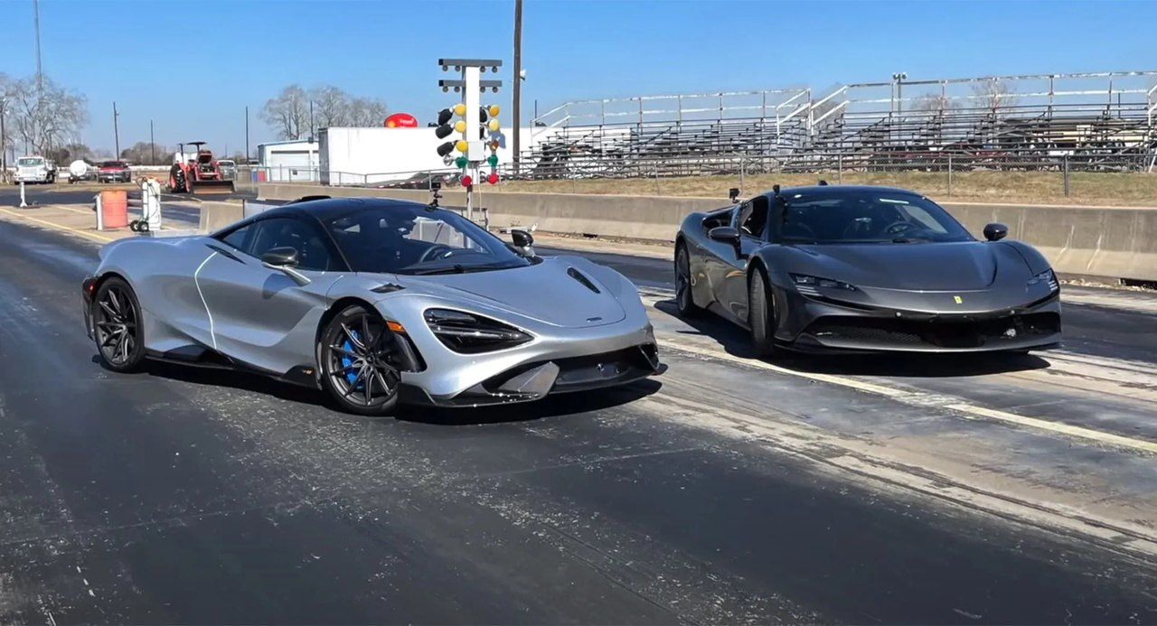 El Ferrari SF90 Stradale le da una lección de tracción y agarre al McLaren 765LT