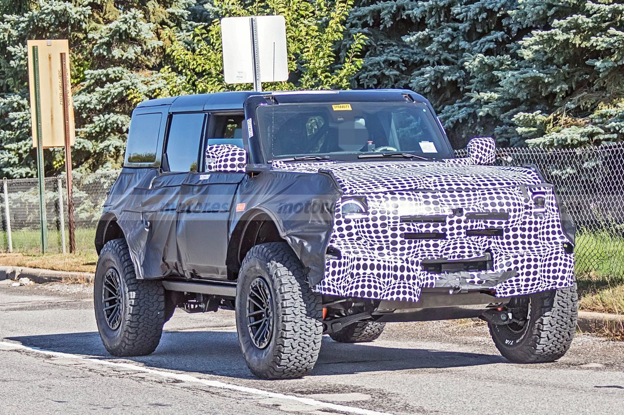 Descubierto un misterioso prototipo híbrido del Ford Bronco Warthog