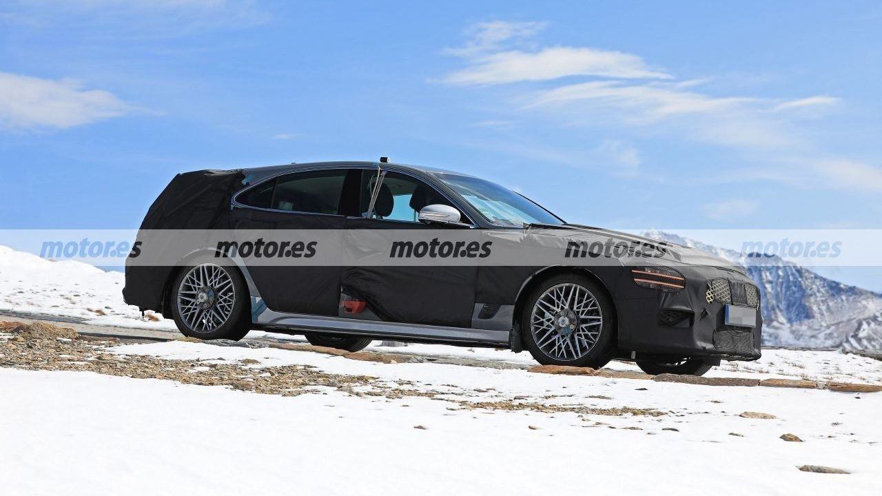 Genesis G70 Shooting Brake - foto espía