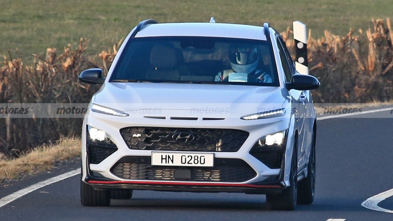 Hyundai Kona N - foto espía frontal