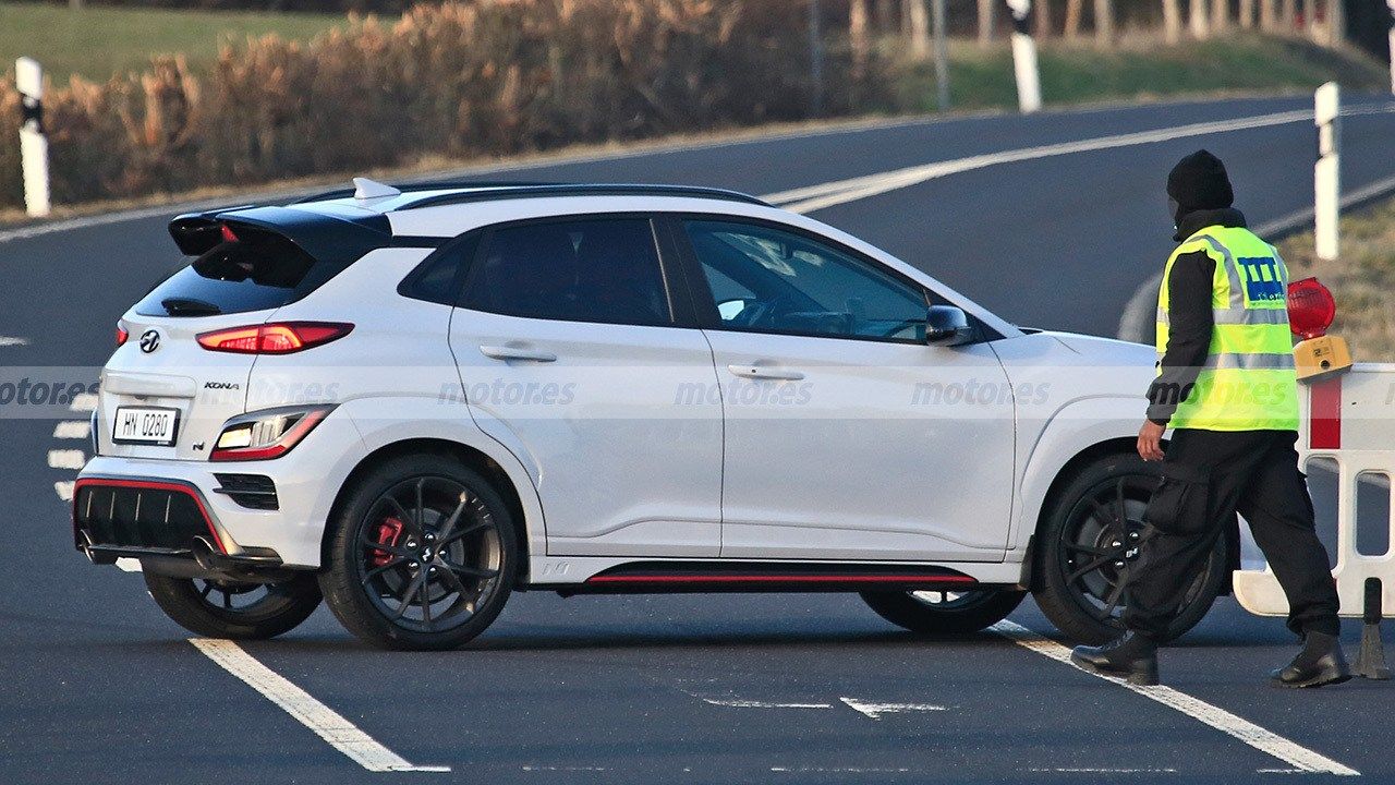 Hyundai Kona N - foto espía posterior