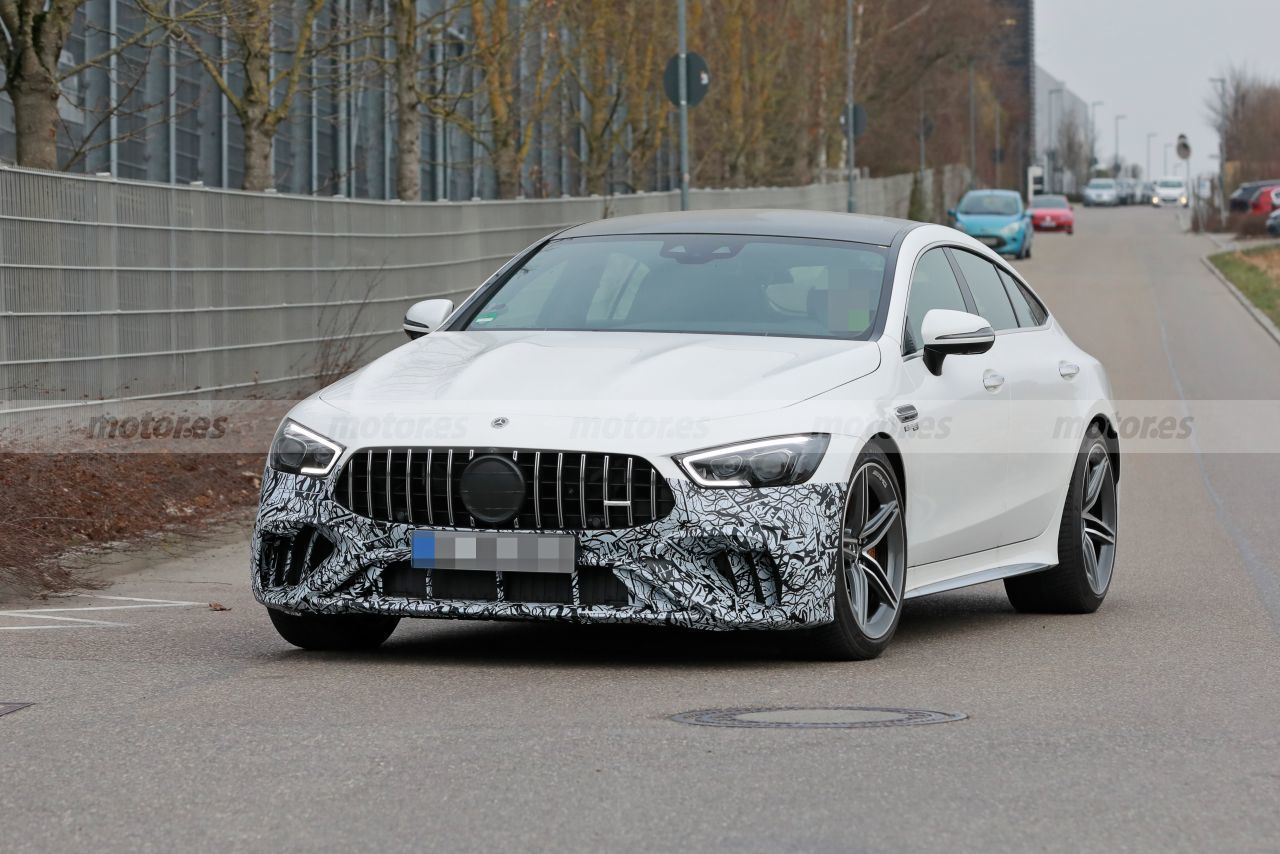 El facelift del Mercedes-AMG GT Berlina se destapa por primera vez