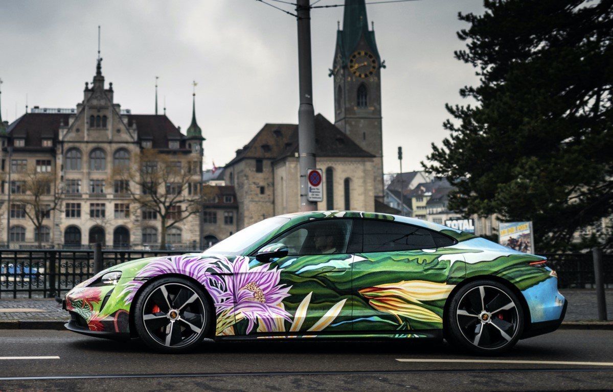 Foto Porsche Taycan Artcar - exterior