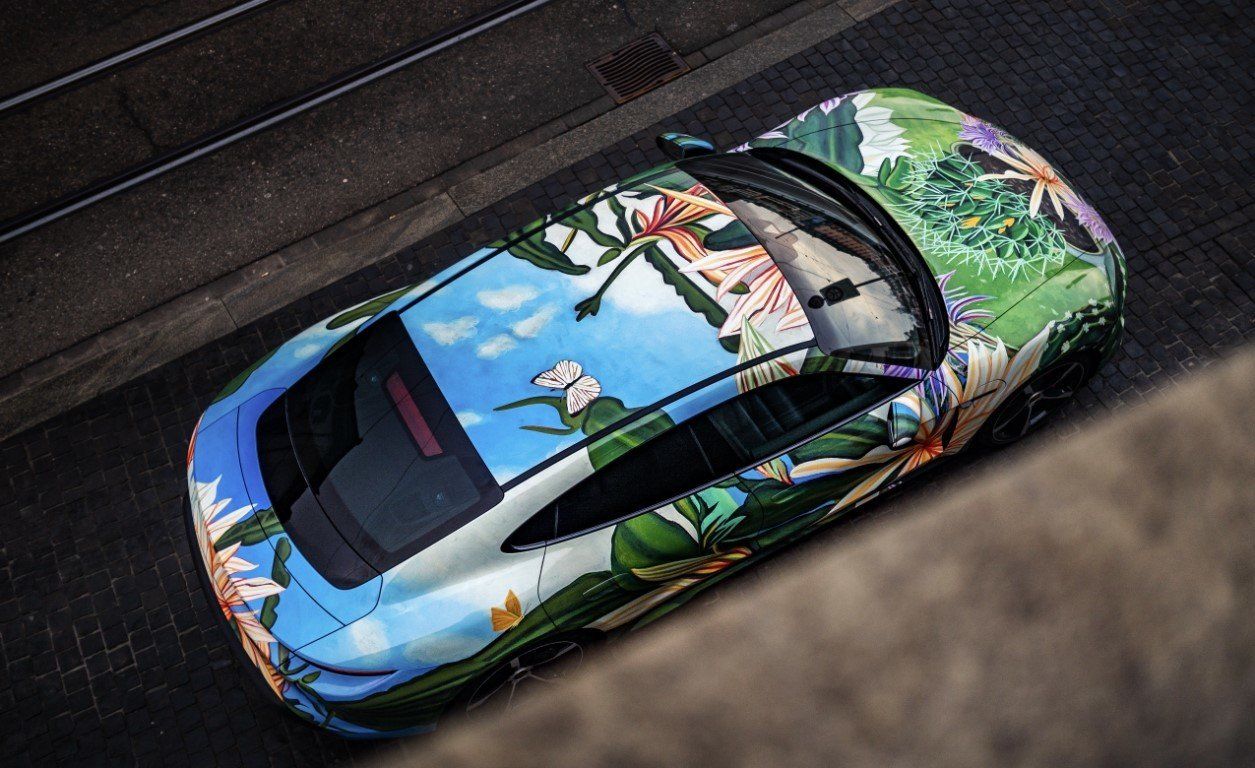 Foto Porsche Taycan Artcar - exterior