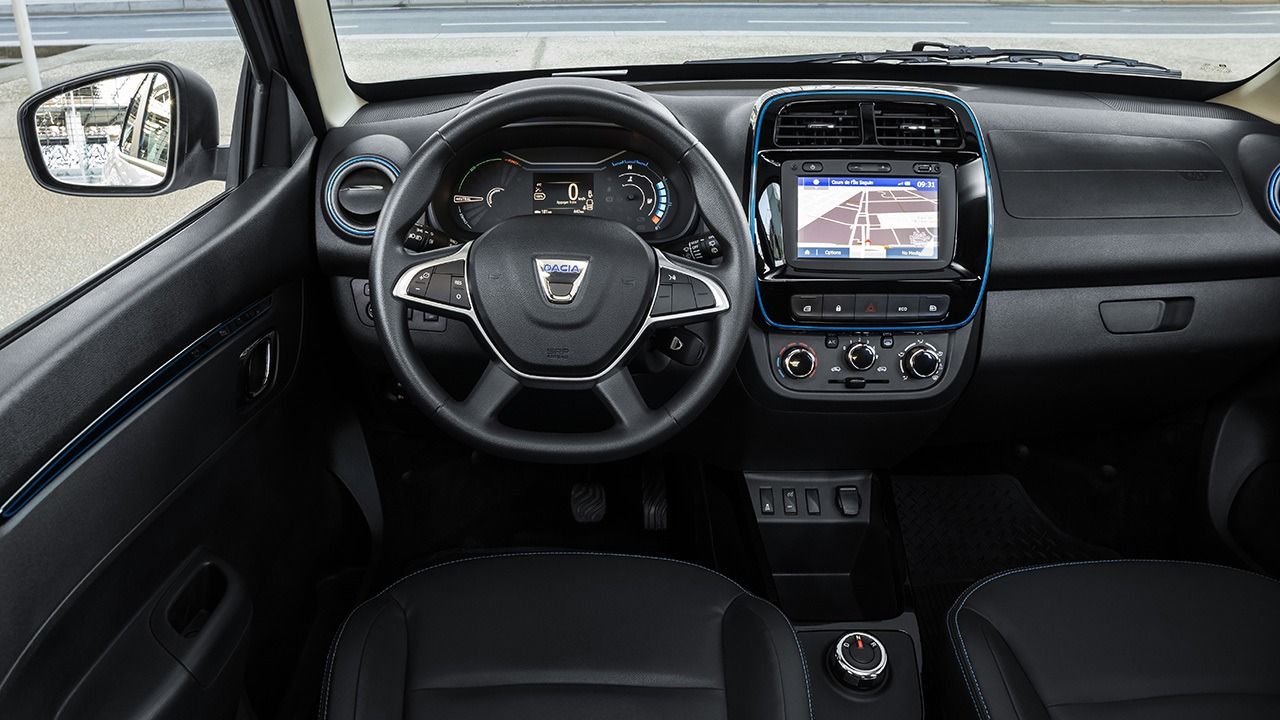 Dacia Spring - interior