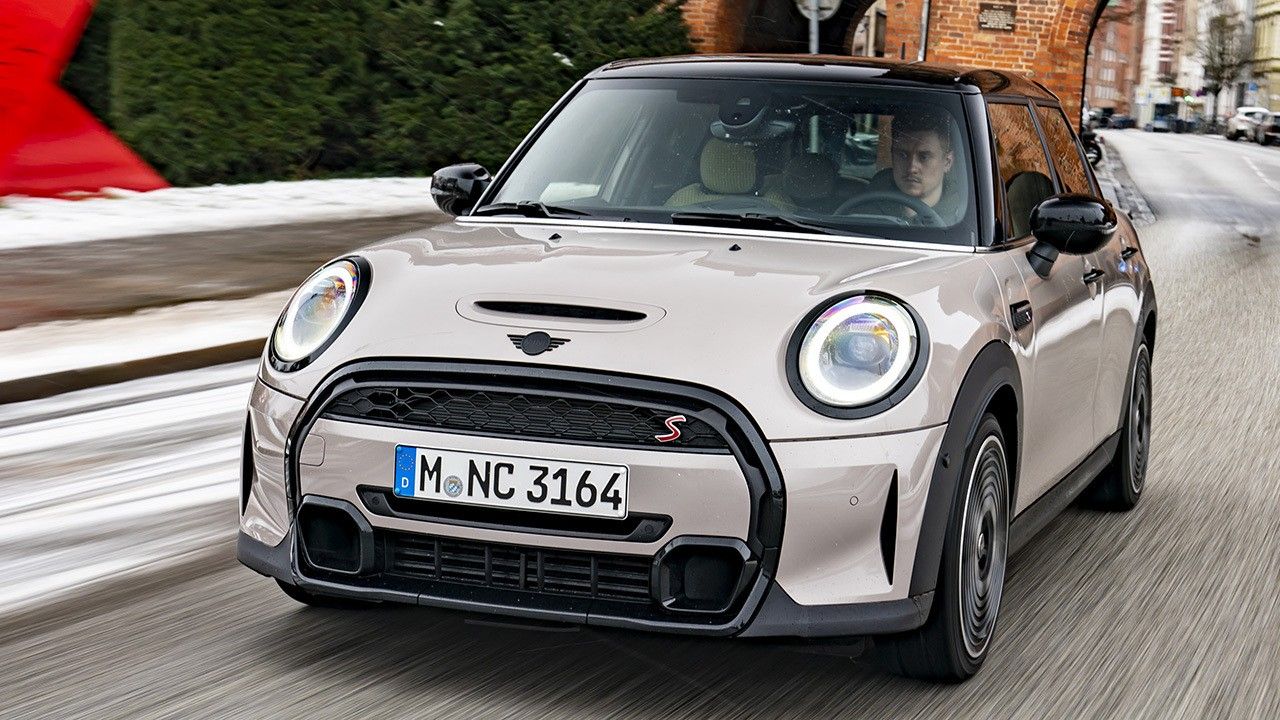 El nuevo MINI 2021, en sus tres variantes de carrocería, ya tiene precios en España