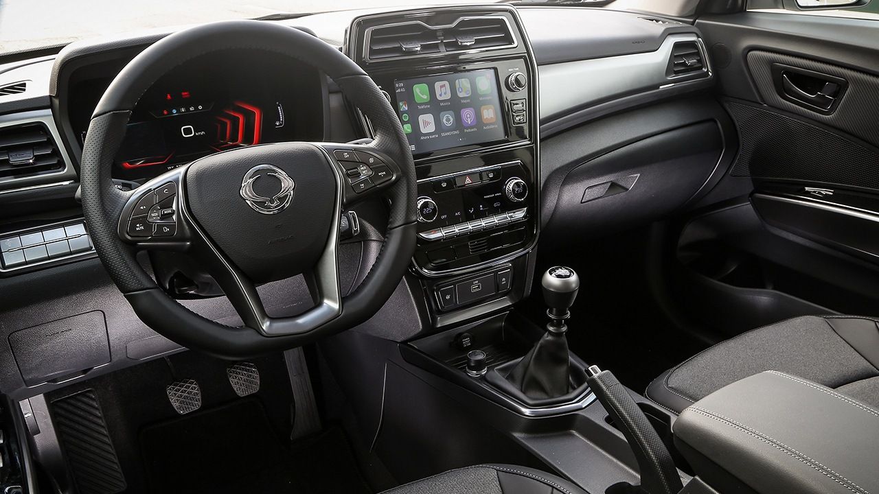 SsangYong Tivoli Grand - interior