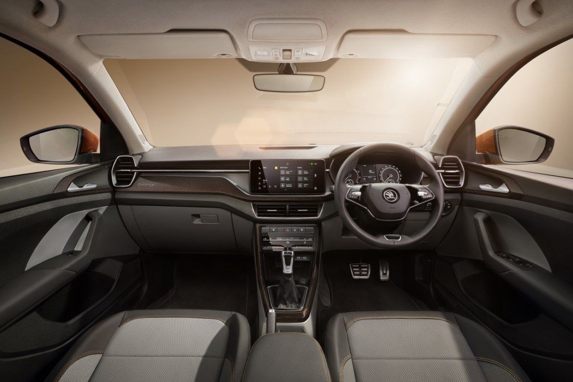 Foto Skoda Kushaq para India - interior