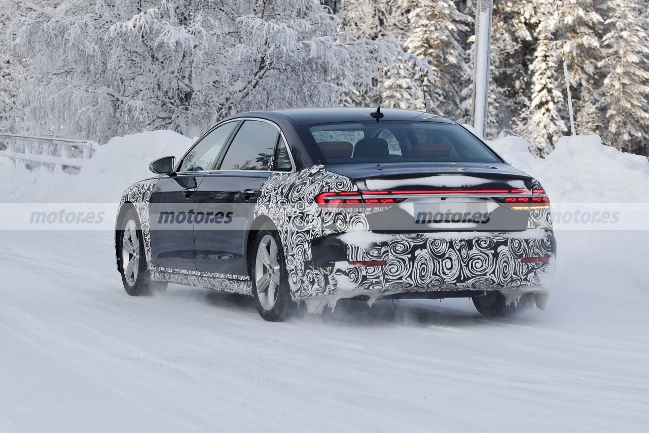 Foto espía Audi A8 L Facelift 2022 - exterior