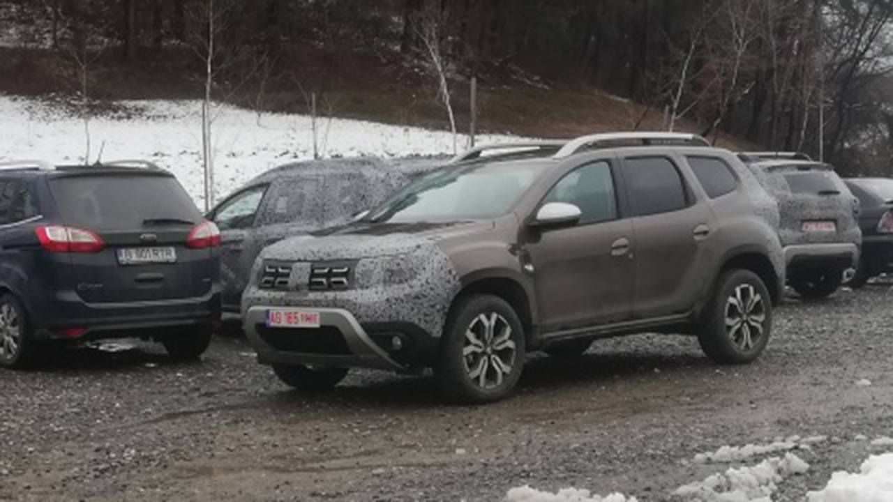 Dacia Duster 2021 - foto espía