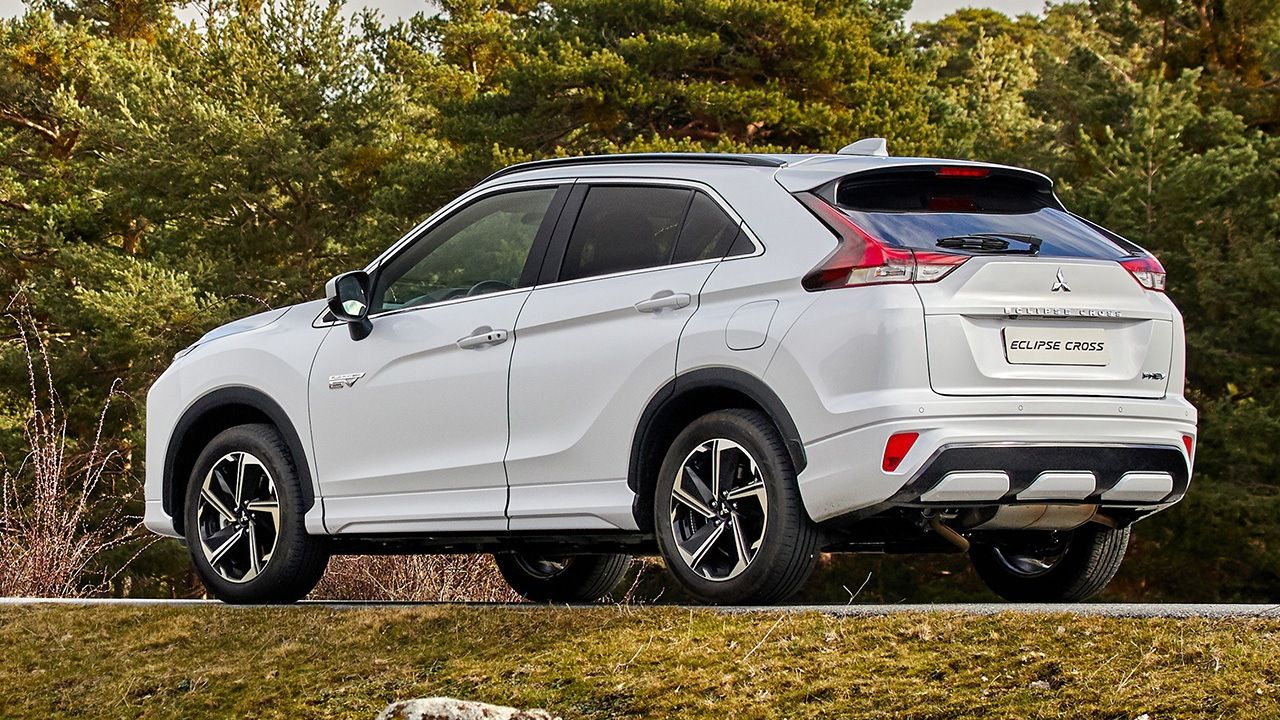 Mitsubishi Eclipse Cross PHEV - posterior