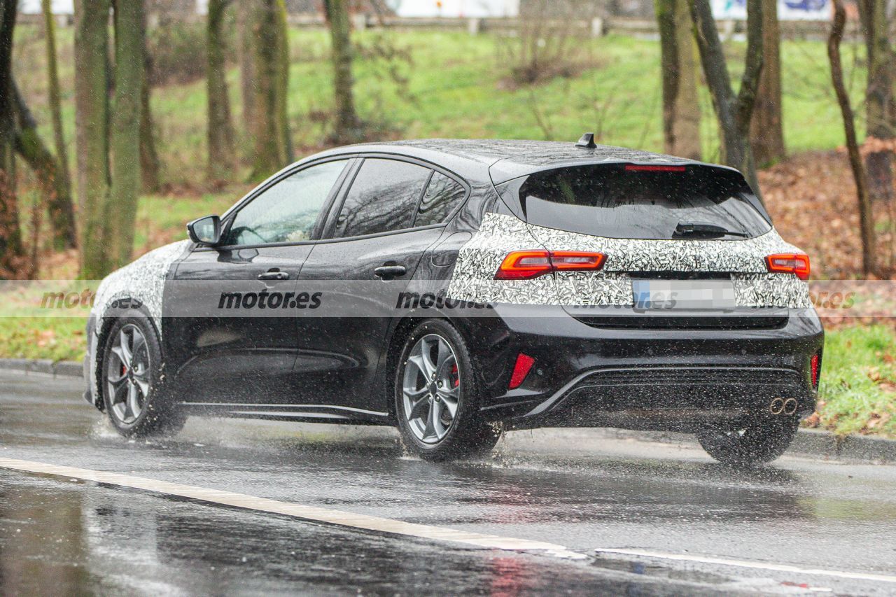 Foto espía Ford Focus Facelift 2022 - exterior