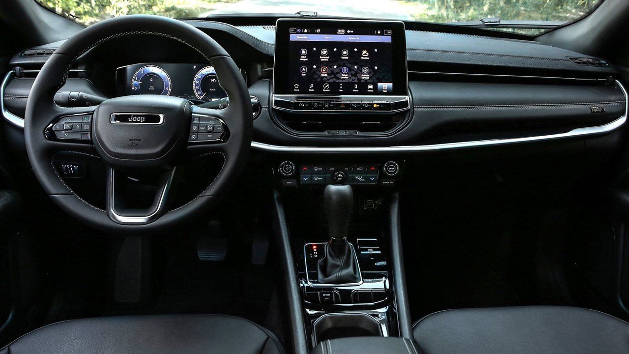 Jeep Compass 80th Anniversary - interior