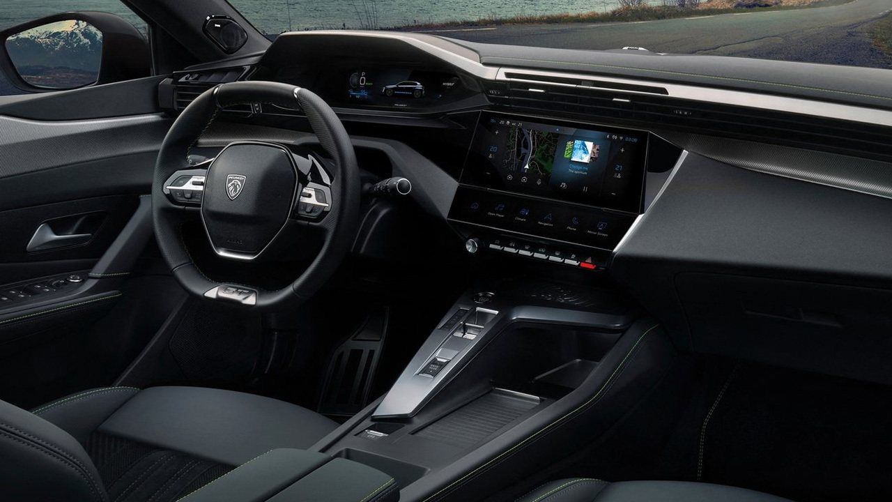 Peugeot 308 2021 - interior