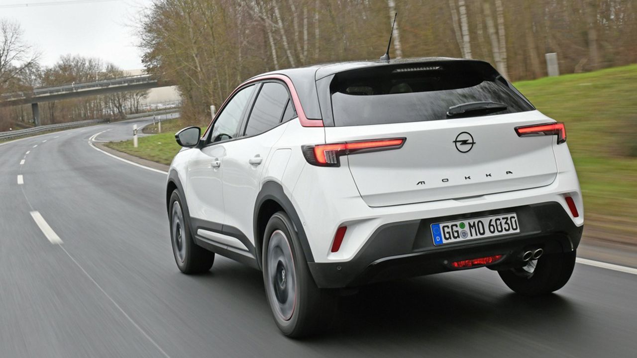 Opel Mokka 2021 - posterior