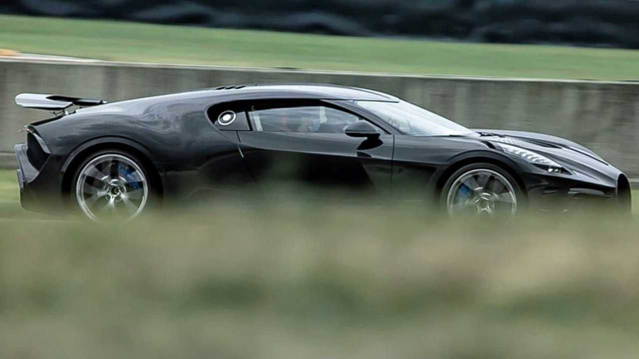 Bugatti muestra las imágenes de las pruebas de La Voiture Noire