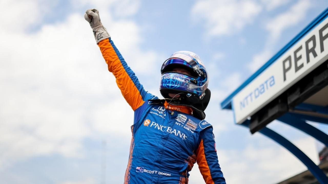 Ajustada pole de Scott Dixon, con Álex Palou en la segunda fila