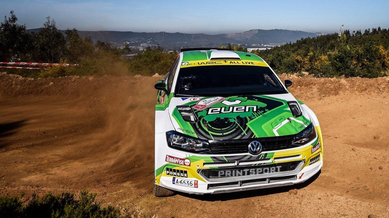 https://www.motor.es/fotos-noticias/2021/05/estonio-ott-tanak-da-golpe-mesa-rally-portugal-202178240-1621679466_1.jpg