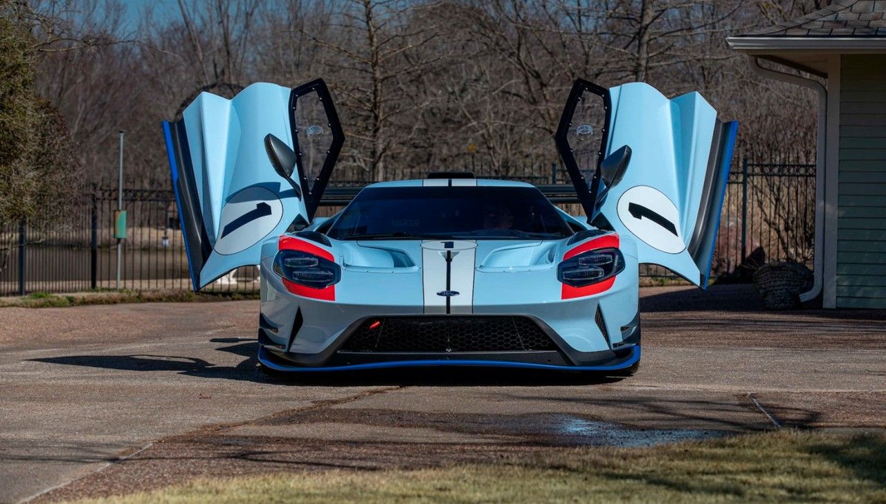 El primer Ford GT MkII subastado supera las previsiones y alcanza los 1.87 millones